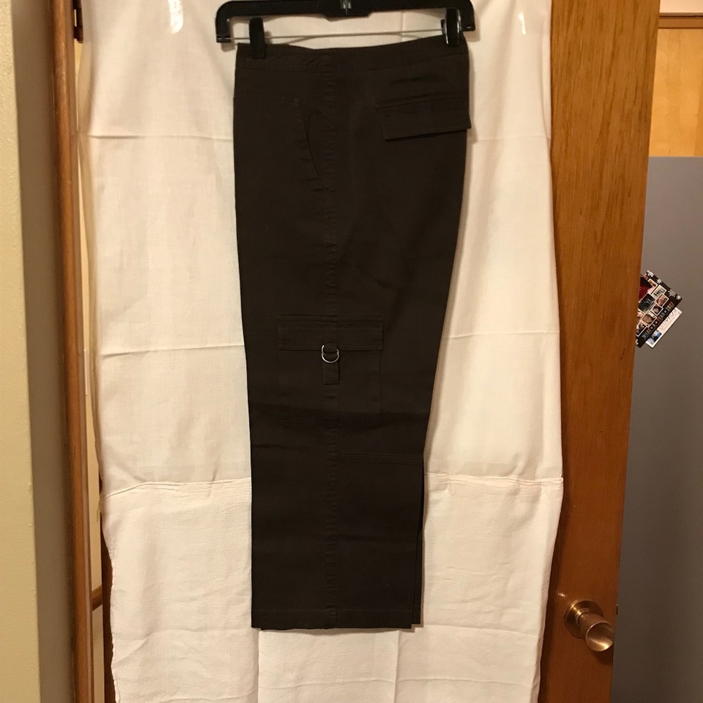 Chicos dark chocolate colored capris size 0.5 or conventional size 6